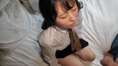 FC2PPV4741340 穿著校服的長髮好學生首次穿著校服做愛[Part1] 动图预览 - 私房ACG - sifangacg.com