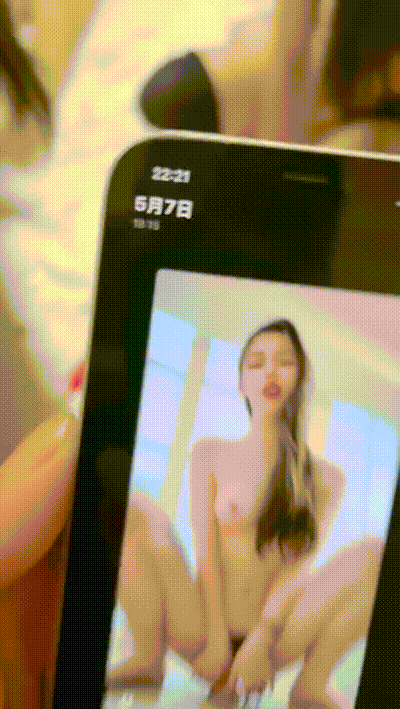 白嫩閨蜜們玩很開 一起翹起屁屁等待被操 动图预览 - 私房ACG - sifacg.com