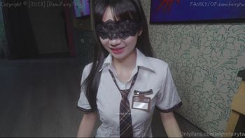 看片打手槍被學妹發現 估不到她主動吃棒棒 - 私房ACG - sifacg.com