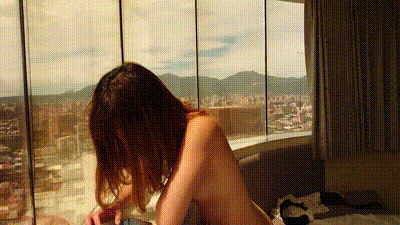 嬌小可愛妹子粉嫩蜜穴又緊又爽 动图预览 - 私房ACG - sifacg.com