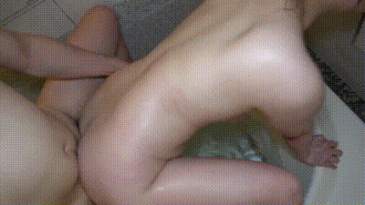 FC2PPV4701316 擁有誘人身材熱情調皮迷人美女修長的舌頭口交高手 动图预览 - 私房ACG - sifangacg.com