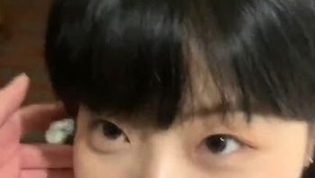 情侶慾火焚身在試衣間解決 清純女友天真笑容吃棒棒 - 私房ACG - sifangacg.com