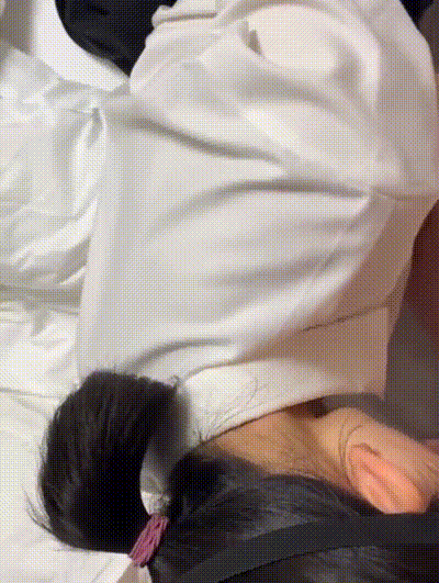 小李約炮清純高中學生 無套破處弄到周圍都是血 动图预览 - 私房ACG - sifacg.com