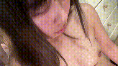 FC2PPV4642364 和19歲童顏正妹體驗不同地方做愛[Part2] 动图预览 - 私房ACG - sifangacg.com