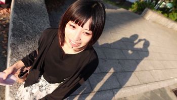 FC2PPV4616933 平日安靜美女露出她的本性 原來是一個騷母狗 - 私房ACG - sifangacg.com