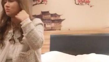 3000元探花還要200車馬費的E奶漂亮嫩妹 忍不住要口爆她 - 私房ACG - sifacg.com