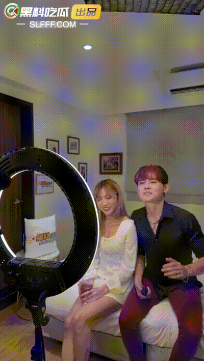 花小龍&王老師愛情故事[花絮] 动图预览 - 私房ACG - sifacg.com