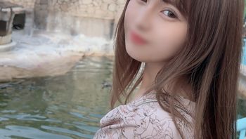 FC2PPV4552433 嬌小可愛美女缺乏與男人親蜜經驗 撥開濃濃陰毛內射淫穴 - 私房ACG - sifacg.com