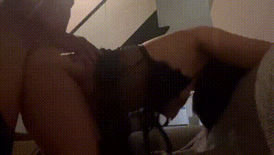 後入身材豐滿女友 發出淒厲動聽的叫床聲 动图预览 - 私房ACG - sifacg.com