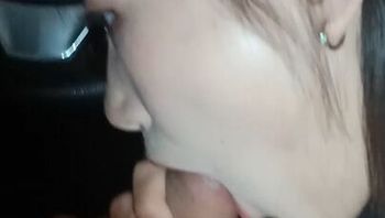 約炮到車上激戰 - 私房ACG - sifacg.com