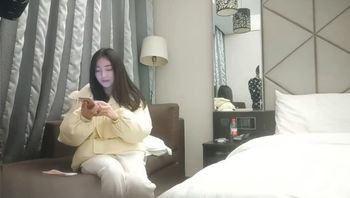 探花清純大奶美女大叫我不行了 小妹妹被你幹痛 - 私房ACG - sifacg.com