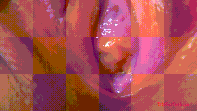 FC2PPV4329852 地味OL極品粉嫩白虎穴被射得滿滿的一臉迷樣超誘人[Part1] 动图预览 - 私房ACG - sifangacg.com