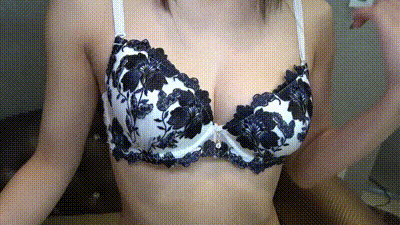 FC2PPV4088243 色色的美女OL揉揉小豆淫汁流不停 連續中出大量內射[Part1] 动图预览 - 私房ACG - sifangacg.com