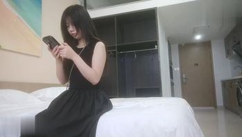 探花19歲雪白美肌少女乖巧聽話 吃棒棒的樣子很賣力 - 私房ACG - sifacg.com