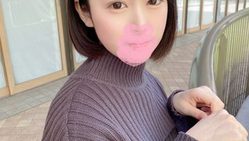 FC2PPV3218449 皮膚白晢妹子一線白虎穴被猛操一臉陶醉的樣子[Part1] - 私房ACG - sifacg.com