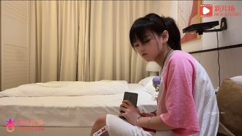 約炮娃娃臉00後小蘿莉 操到她一臉生無可戀的表情但叫聲不斷 - 私房ACG - sifacg.com