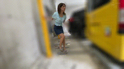 230ORECO199 正妹逛街遙控震蛋羞恥Play 緊張高潮受不了回家激情啪啪 动图预览 - 私房ACG - sifacg.com