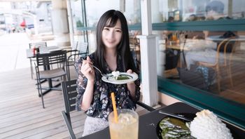 FC2PPV3057199 與皮膚白裡透紅小姐姐過著淫蕩的一天 內射粉嫩水潤蜜穴再口爆 - 私房ACG - sifacg.com