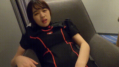 FC2PPV2989496 短髮空靈系正妹被小哥一邊揉乳頭一邊摳穴可愛呻吟不斷[Part2] 动图预览 - 私房ACG - sifacg.com