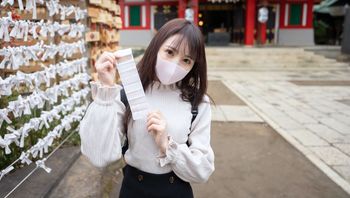 FC2PPV2926417 因照顧家人陷入情緒問題的漂亮妹子性慾解放中出舒壓 - 私房ACG - sifacg.com