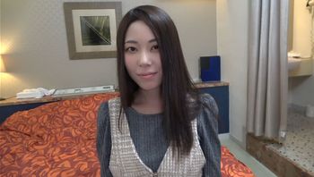 FC2PPV2971531 白晢長髮姐姐擁有敏感體質 輕輕摳摳淫水呻吟聲不斷[Part1] - 私房ACG - sifacg.com