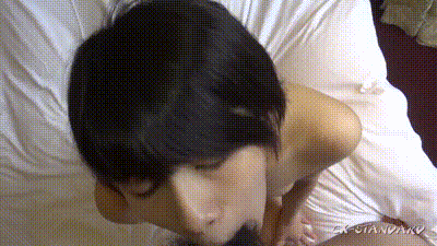 FC2PPV2411858 28歲人妻正值狼虎之年 超愛口交還要被大量中出[Part1] 动图预览 - 私房ACG - sifacg.com