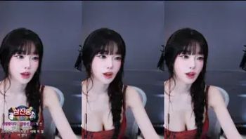 2025-12-31_04-03-34 - m0m099 - 私房ACG - sifacg.com