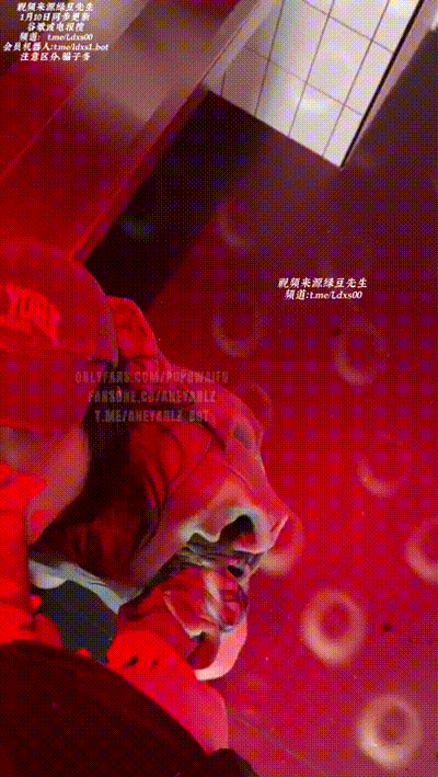 在保齡球場約會[上] 別人在打球 我在打炮 动图预览 - 私房ACG - sifacg.com