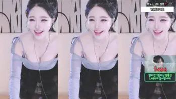 2025-09-23_03-00-50 - nanaringhi - 私房ACG - sifacg.com