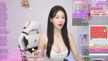 2025-05-21_22-10-16 - amandalee7 - 私房ACG - sifacg.com