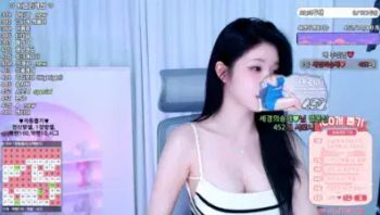 2025-03-09_07-02-08 - wannabe33 - 私房ACG - sifacg.com