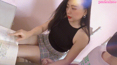 台湾巨乳家教老师网黄Daisybaby 私下大胆自拍流出展现极品身材  (台湾外流) 动图预览 - 私房ACG - sifacg.com