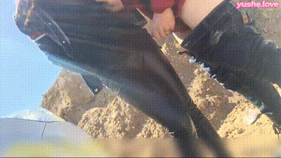 户外露出母狗,在郊区口交 动图预览 - 私房ACG - sifacg.com