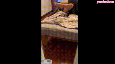 利诱老婆不穿内裤勾引外卖小伙做爱最后冲刺竟摘套 动图预览 - 私房ACG - sifacg.com