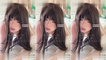 阿黑顏騷母狗打開門看到新來的園丁小哥哥 找個藉口邀請他進屋躲雨[4] - 私房ACG - sifacg.com