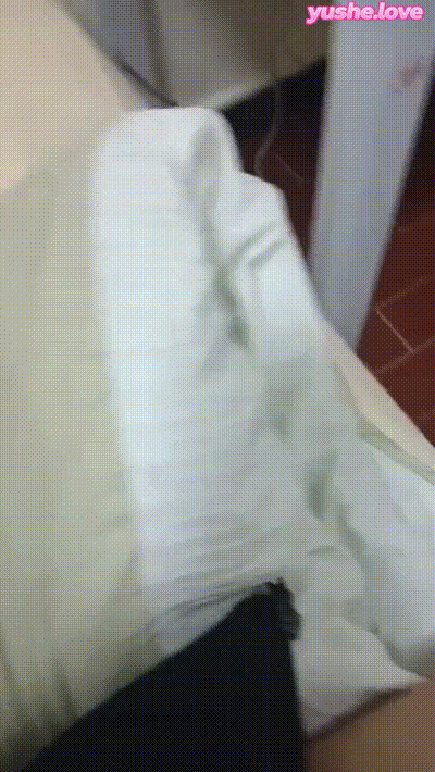 和表姐几个月不见了，没想到她还是和以前一样骚 动图预览 - 私房ACG - sifacg.com