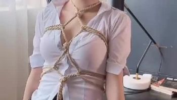 抖娘利世私密福利泄露 SM调教视频曝光 - 私房ACG - sifacg.com