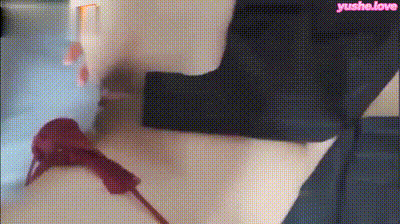 趁着爸妈不在家黑丝姐姐女上位骑乘弟弟大屌 最后直接让内射！ 动图预览 - 私房ACG - sifangacg.com