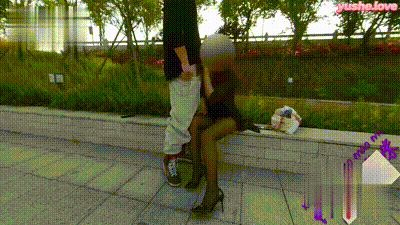 大白天在户外做爱 绿帽人妻狂人 和情人户外露出做爱给路过陌生人看 动图预览 - 私房ACG - sifacg.com