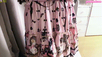 风骚亮丝腿内里中空被激情扣弄，足交口交，再搁着黑丝肆意撸交 动图预览 - 私房ACG - sifacg.com