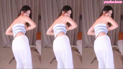 宋一渮，蓝白条纹抹胸毛绒裙热舞 动图预览 - 私房ACG - sifacg.com