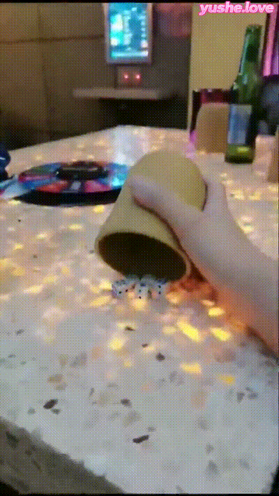 KTV里玩大奶姐姐 动图预览 - 私房ACG - sifacg.com