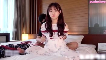 捆绑视频 巨乳萝莉学生妹 气质美少女 ！ - 私房ACG - sifacg.com