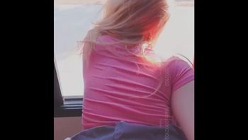 辣妹美女偷偷走出露台做愛 - 私房ACG - sifangacg.com