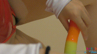 美女美腿包裹下水汪汪小骚逼自慰（u218795402） 动图预览 - 私房ACG - sifacg.com