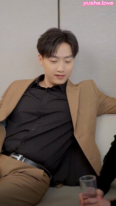 小职员被妻子背叛重生，复仇从給仇敌带绿帽子开Part021 动图预览 - 私房ACG - sifacg.com