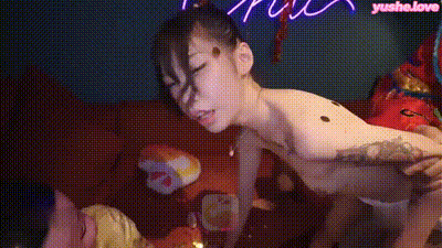 新春婬财神淫蕩小只马的招财仪式-艾焉 动图预览 - 私房ACG - sifacg.com