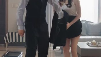 性感小保姆想用色诱来上位Part003 - 私房ACG - sifacg.com