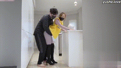 万人求购 酒店女经理 米菲兔 勾引男客人，穿着保洁阿姨服装房客强上中出内射（二） 动图预览 - 私房ACG - sifacg.com