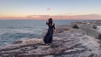 海浪悬崖和欲望少妇-happy sofia nana - 私房ACG - sifacg.com